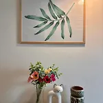 Downтown - Free Parking