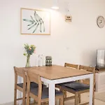 Downтown - Free Parking فارنا