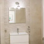 Downтown - Free Parking