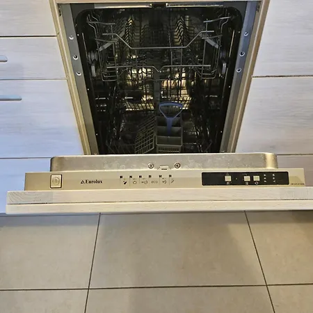 Downтown - Free Parking