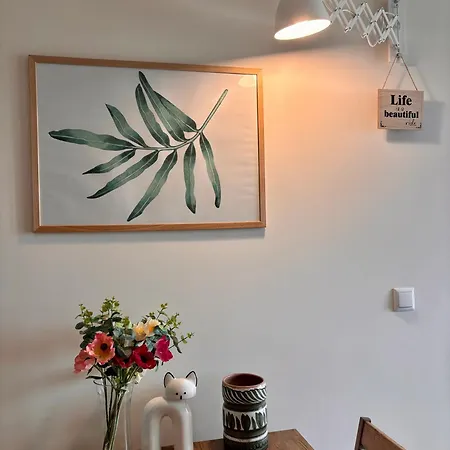 Downтown - Free Parking Apartment *